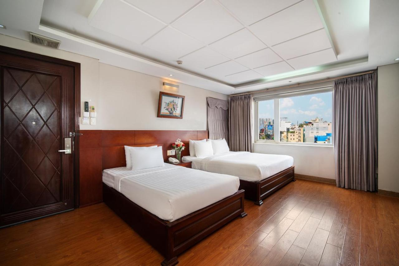 Van Ha Hotel Thành Pho Ho Chí Minh Esterno foto