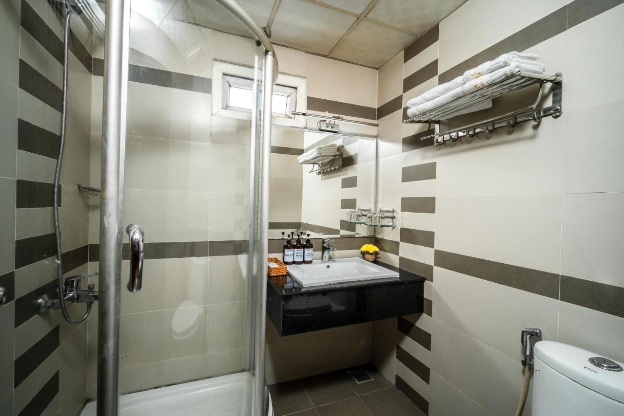 Van Ha Hotel Thành Pho Ho Chí Minh Esterno foto