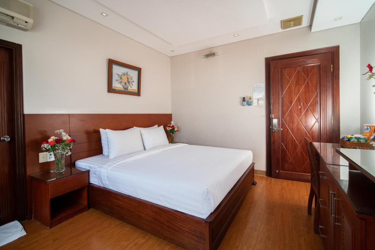 Van Ha Hotel Thành Pho Ho Chí Minh Esterno foto